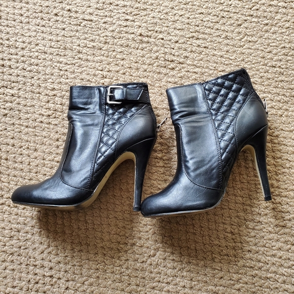 Madden Girl Shoes - Madden Girl booties size 7